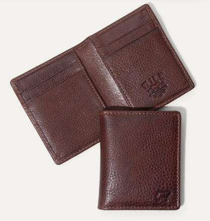 Classic front pocket wallet.