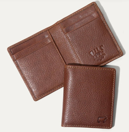 Classic front pocket wallet.