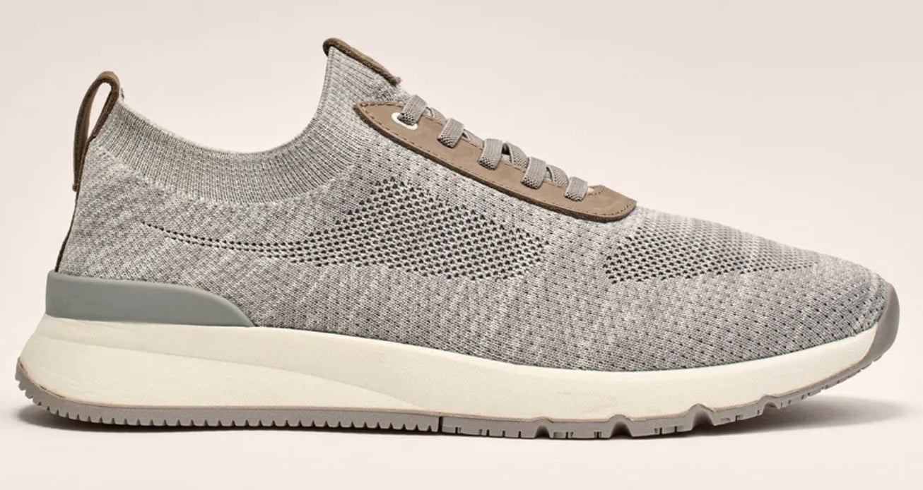 Johnnie-o knit runner.