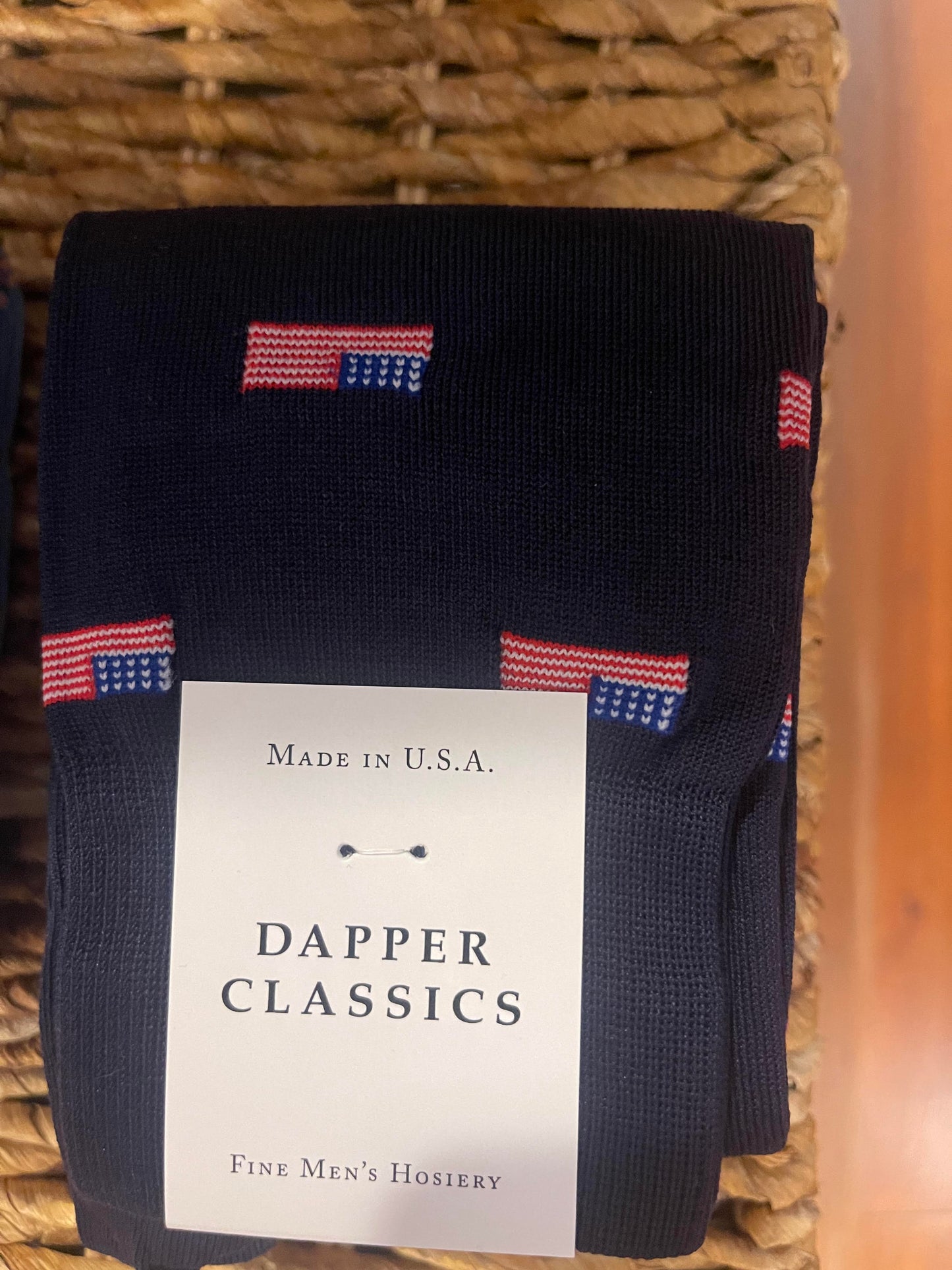 DAPPER CLASSICS NAVY/AMERICAN FLAG SOCKS
